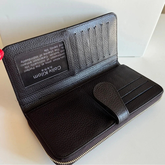 Elegant Brown Leather Wallet - Picture 5 of 8